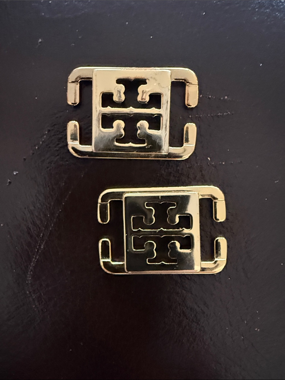 TURYBURCH gold color buckles can be used on shoes, purse accessories - Picture 6 of 9